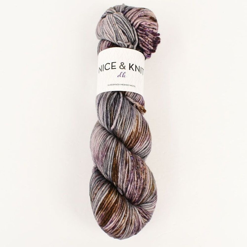 Nice & Knit DK Yarn Superwash Merino Wool Hand Dyed November Rain